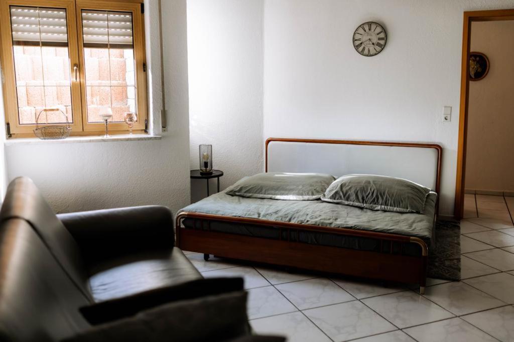 Moderne Landwohnung - Pension - Top Lage Готмадинген Екстериор снимка